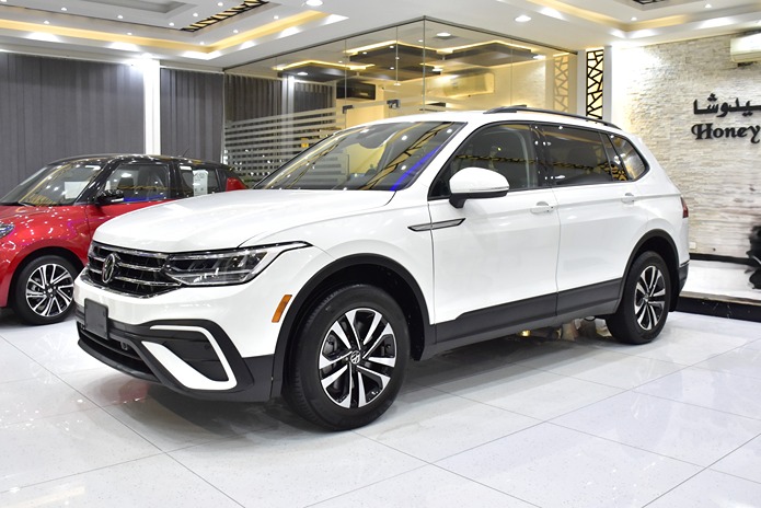 Volkswagen Tiguan 4Motion ( 2024 Model ) in White Color American Specs
