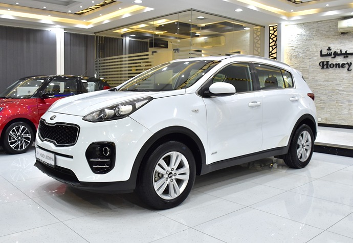 KIA Sportage GDi 4WD ( 2017 Model ) in White Color GCC Specs