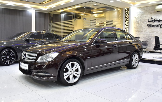 Mercedes Benz C200 ( 2012 Model ) in Burgundy Color GCC Specs
