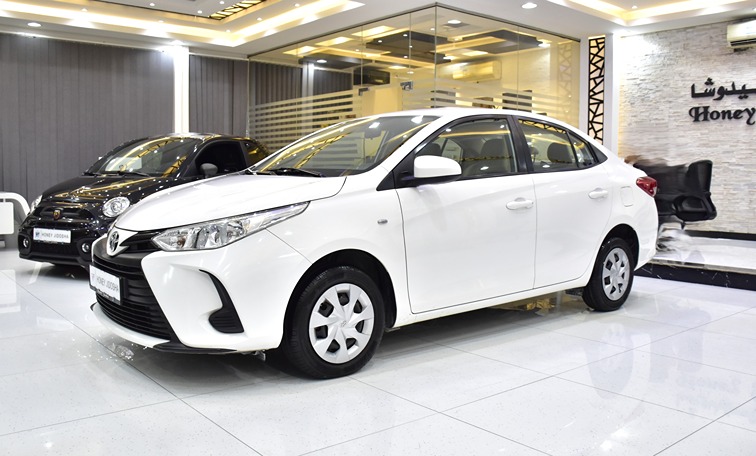 Toyota Yaris 1.5L ( 2022 Model ) in White Color GCC Specs