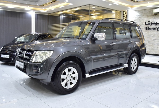 Mitsubishi Pajero GLS ( 2013 Model ) in Grey Color GCC Specs