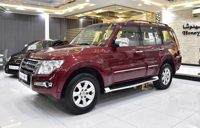 Mitsubishi Pajero GLS ( 2022 Model ) in Red Color GCC Specs