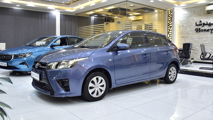 Toyota Yaris SE ( 2015 Model ) in Blue Color GCC Specs